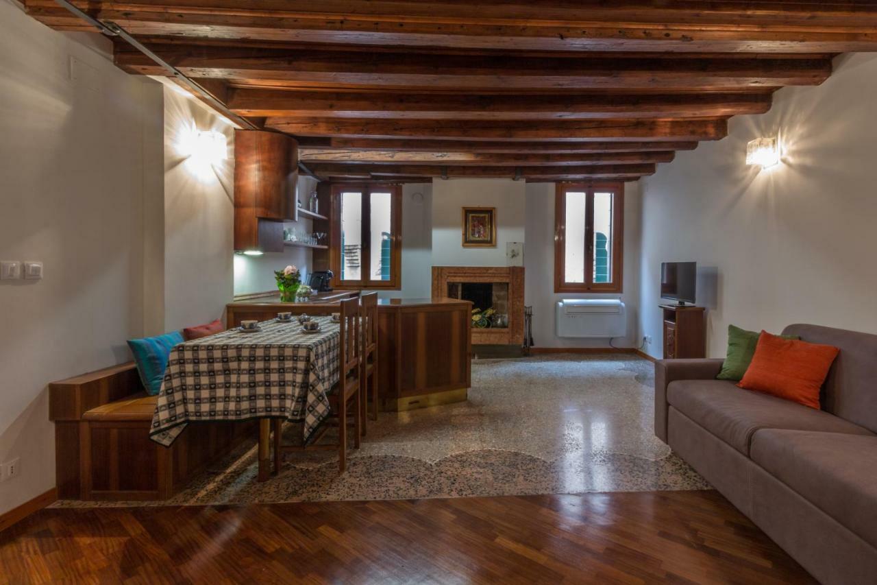Calle Del Forno Appartement